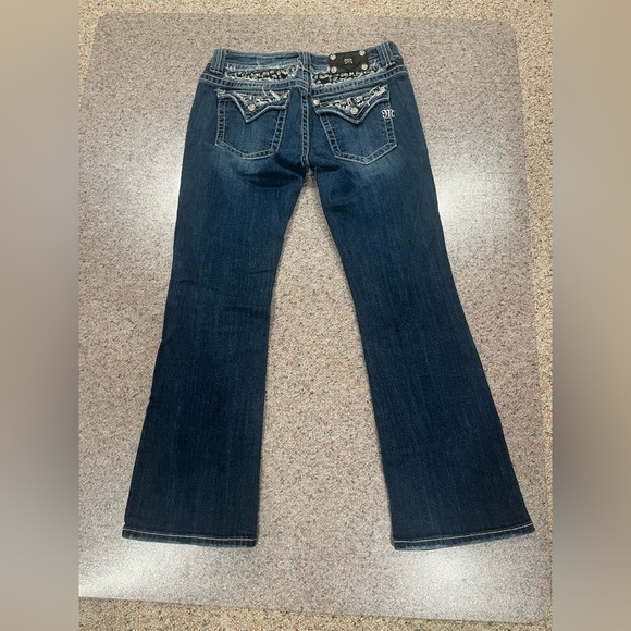 Miss Me Jeans JP5002 Bootcut Dark Wash Embellished Pockets Size 31x31 - Picture 3 of 11